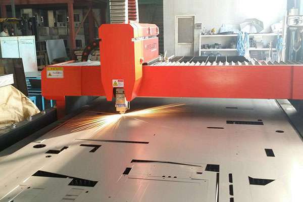 使用激光切割机精密度明显提升-星空·官方端网站-星空(中国)